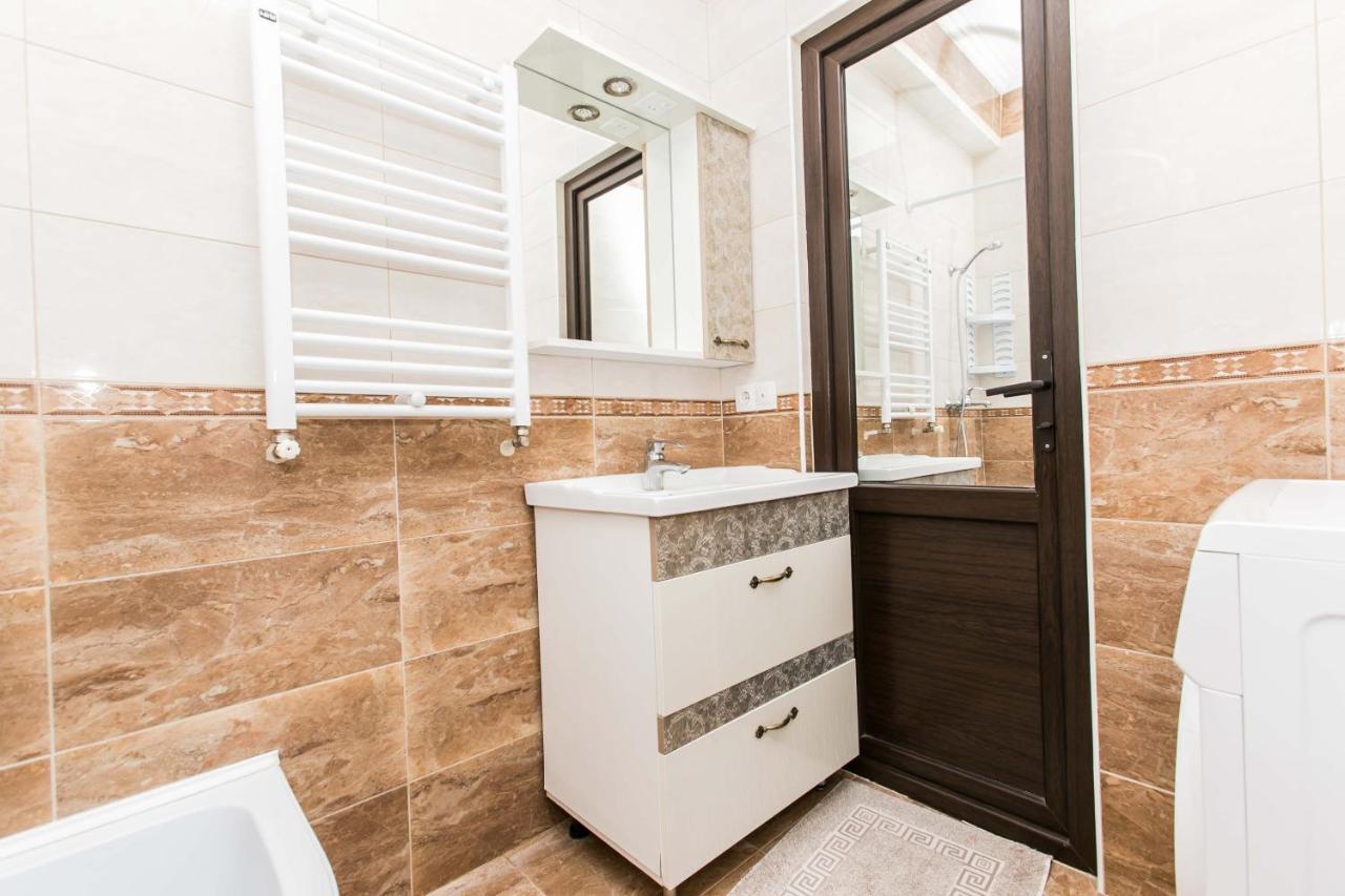Apartament Spatios In Complex Residential Chisinau Ngoại thất bức ảnh